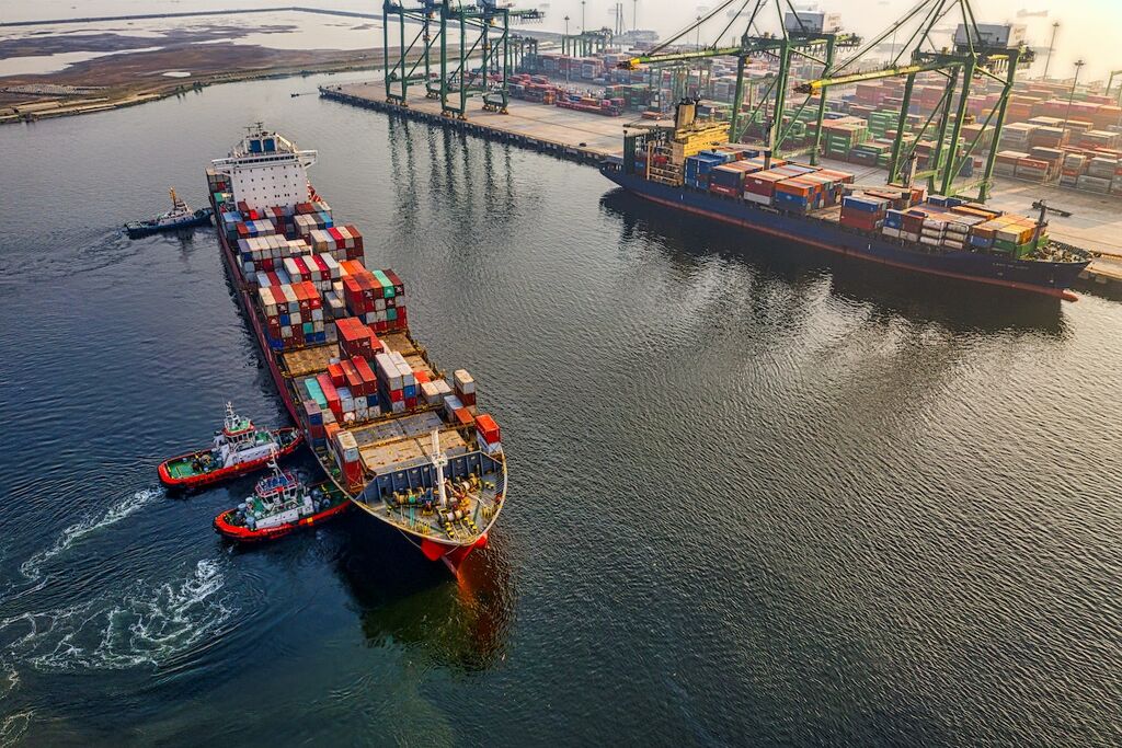 Smooth Sailing: The Role of Marine Services in Enhancing Port Operations